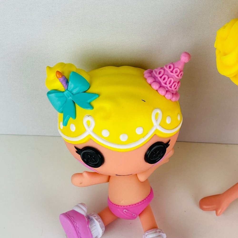 Lalaloopsy 2 Doll Lot Little Wishes Slice of Cake & Candy Slice O Cake Dolls - Picture 6 of 12